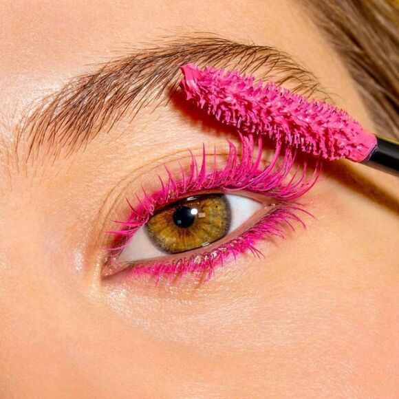 Pat Mcgrath Dark Star Pink Mystique Mascara (Hot Pink) - Picture 6 of 13